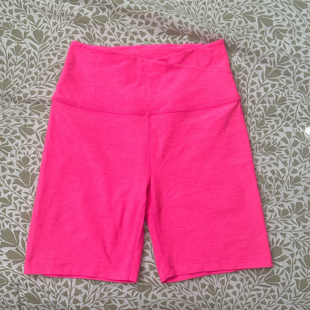 Beyond Yoga 7” Shorts